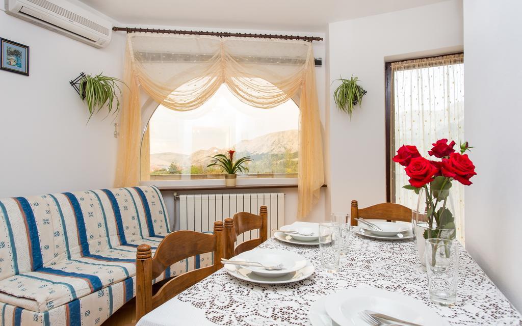 Apartments Lucija 巴斯卡 外观 照片